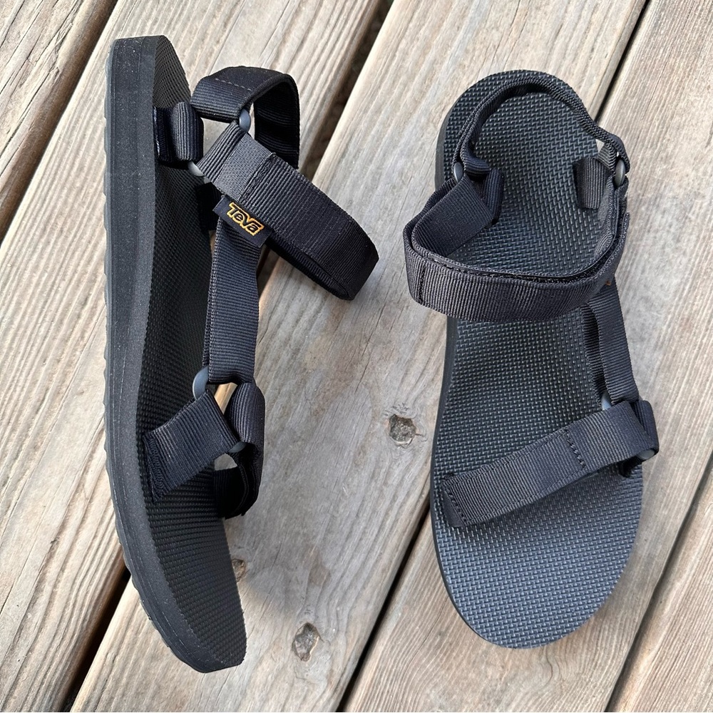 Teva Original Universal Sandal in Black 12